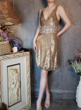 Retro Golden V-neck Sparkling Beaded Sequin Design A-line Short Homecoming Dress HZ1024