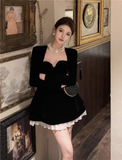 Vintage Black Sweetheart Design A-line Long-sleeved Homecoming Dress HZ1024